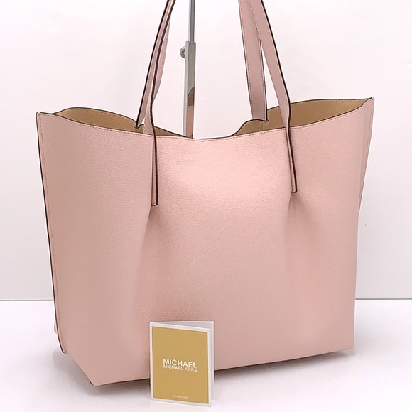 MICHAEL KORS
Emilia Large Pebbled Leather Tote Bag Powder Blush color - Picture 3 of 14